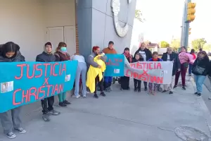 Crimen de Christian Czar: la familia protesta contra el juicio abreviado