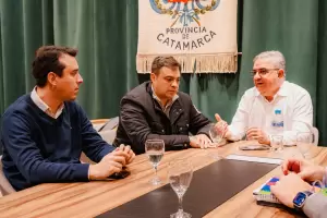 La Provincia realizar aporte econmico para la construccin de un Polideportivo en Los Altos