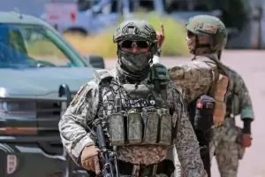 Horror en Mxico: hallaron 20 cuerpos colgados en un puente