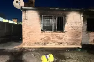 Tragedia: tres nios murieron por un incendio en su casa