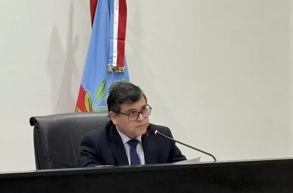 El Dr. Jorge Rolando Palacios.