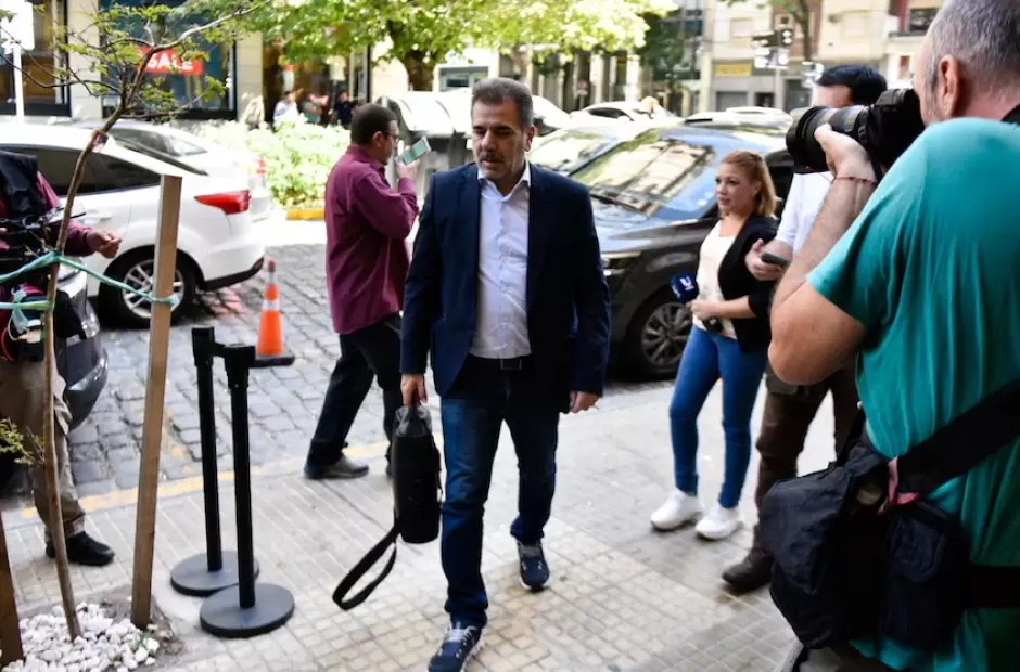 Cristian Ritondo, al arriba a la sede del PRO en el barrio de San Telmo