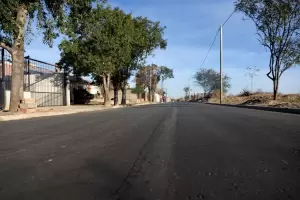 Tras 27 aos de espera, inauguran obras de asfalto, agua y cloacas en el norte capitalino