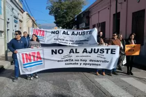 Trabajadores del INTA Catamarca rechazaron el decreto de Milei