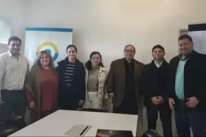 Econmicas y PAMI Catamarca firmaron un convenio para fortalecer el bienestar de los adultos mayores