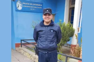 Un polica le salv la vida a un hombre con maniobras de RCP en la Capital