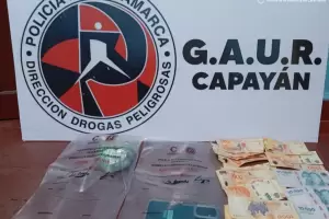 Narcomenudeo en Capayn: detienen a un joven con marihuana y efectivo
