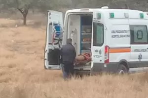 Fallecieron dos personas tras un vuelco en La Paz