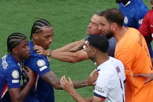 La curiosa explicacin de Luis Enrique sobre su agresin a Joao Pedro en la final del Mundial de Clubes