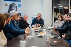 Trabajadores del INTI, INTA y Vialidad Nacional piden frenar la disolucin de organismos