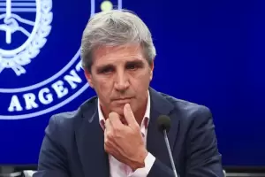 Caputo defendi el supervit y carg contra la oposicin en plena pulseada por los fondos a las provincias