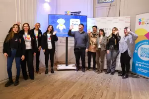 La Capital present a "Catu", el asistente virtual para turistas