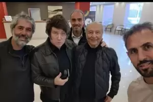 Adorni defendi la contratacin de una empresa ligada a los Menem por $4.000 millones