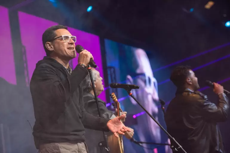 poncho segunda noche