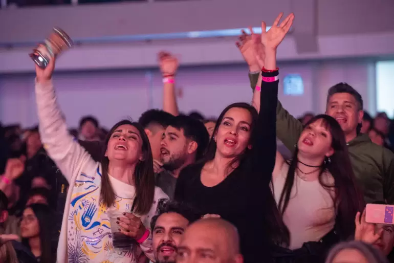 poncho segunda noche