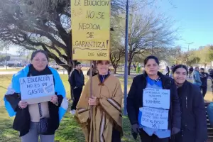 Paritaria docente: La Provincia volvi a proponer $700 mil y un bono para el Poncho
