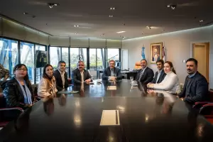 Jalil y Llaryora acuerdan impulsar proyectos conjuntos en educacin