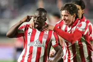 Estudiantes se lo dio vuelta a Hurac�n y sum� sus primeros puntos en el Clausura