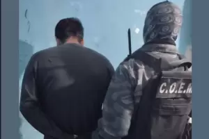 Aprehenden a un sujeto por amenaza y agrecin a su pareja