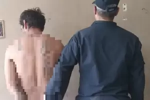 Cometi� un robo, golpe� a un polic�a y termin� preso