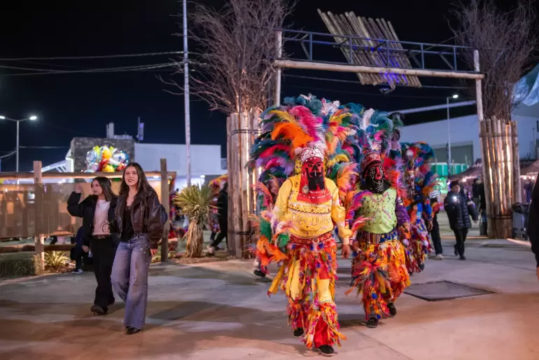 poncho 2025 comparsa diaguita