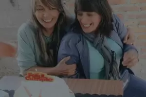 "Nunca te dejaron festejar": el mensaje del hijo de Claudia Leguizamn en su cumpleaos