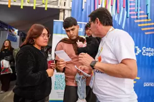 Furor por "Mi Capital Conecta" en el Poncho: casi 900 personas registradas