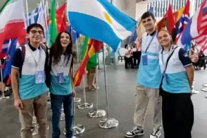 Una joven andalgalense representa a Argentina  en las Olimpadas Internacionales de Biologa en Filipinas