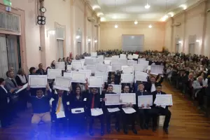 Orgullo : 75 nuevos profesionales egresan de la Facultad de Tecnologa y Ciencias