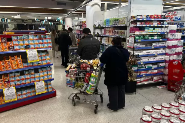 Confianza en picada: el consumo toca su nivel m�s bajo desde las elecciones