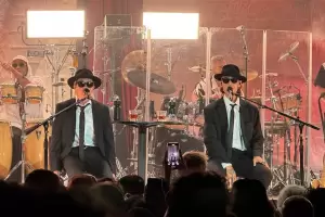 Ca7riel y Paco Amoroso hicieron historia en EEUU