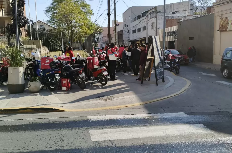 Repartidores en la Legislatura