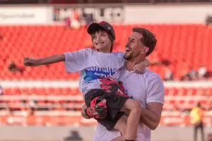 El arquero de Independiente cruz a Milei: "El autismo no debe caer en la grieta poltica"