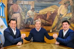 Dos renuncias en Economa y un mensaje oficial: "No faltarn dlares"