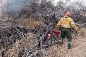 Brigadistas realizarn quema controlada en Fray Mamerto Esqui