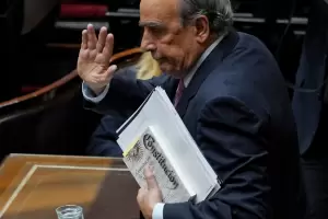 "Perdimos todas": el Gobierno reconoci la derrota en Diputados y confirm los vetos
