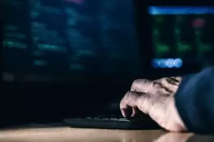 El principal riesgo de estafas digitales al comprar por Internet: cmo operan los sitios falsos