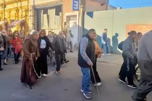 Fe y esperanza: emotiva peregrinacin jubilar de los adultos mayores