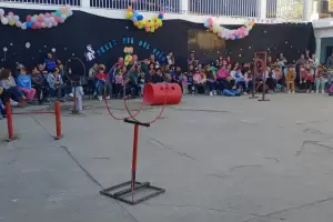 Policas y aspirantes festejaron el Da del Nio con juegos, msica y exhibiciones