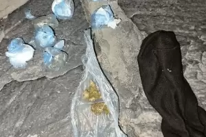 Sorprendieron a dos sujetos con droga en la Capital