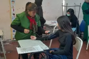 PROSANE trabaj con adolescentes de la Escuela Jorge Newvery