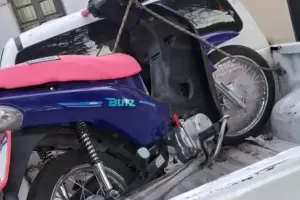 Atropell� a una mujeres con su moto, escap� y lo ubicaron por las c�maras del SAE 911