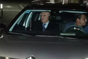 Milei cen� con diputados de LLA y aliados para asegurar el bloqueo a los vetos