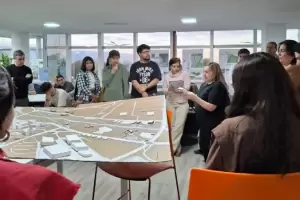 Ciudad sostenible: estudiantes de Arquitectura proponen ecobarrio y mejoras urbanas