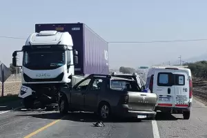 El humo por quema de pastizales caus� un choque m�ltiple en la Ruta 38