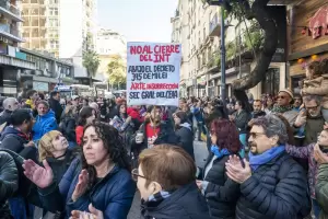 Freno al ajuste estatal: la oposicin le baj los decretos delegados a Sturzenegger