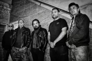 La Maza junto a Naeza en Lado B