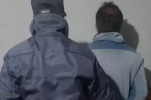 Dos aprehendidos por agredir a sus parejas