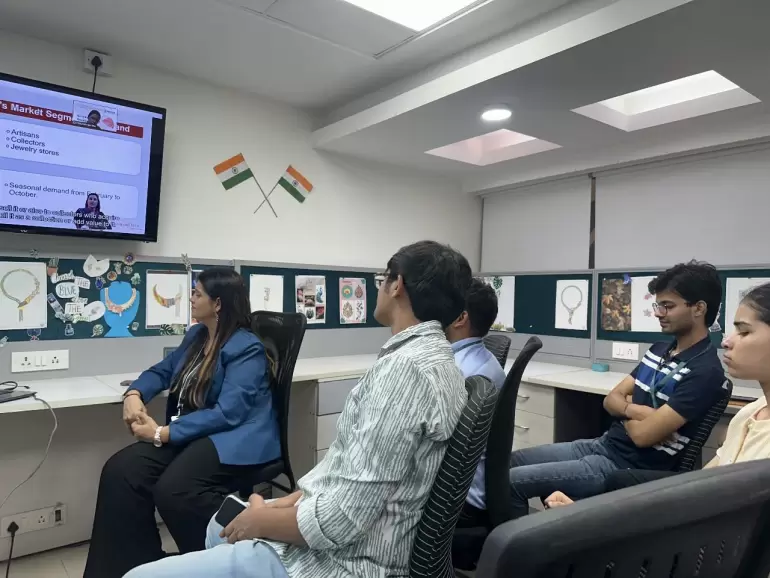 camyen alumnos india