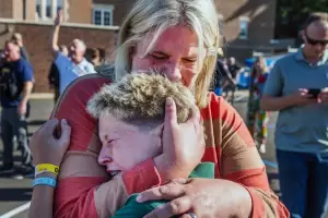 Tiroteo en una escuela catlica de EE.UU.: Un hombre mat a dos nios mientras rezaban